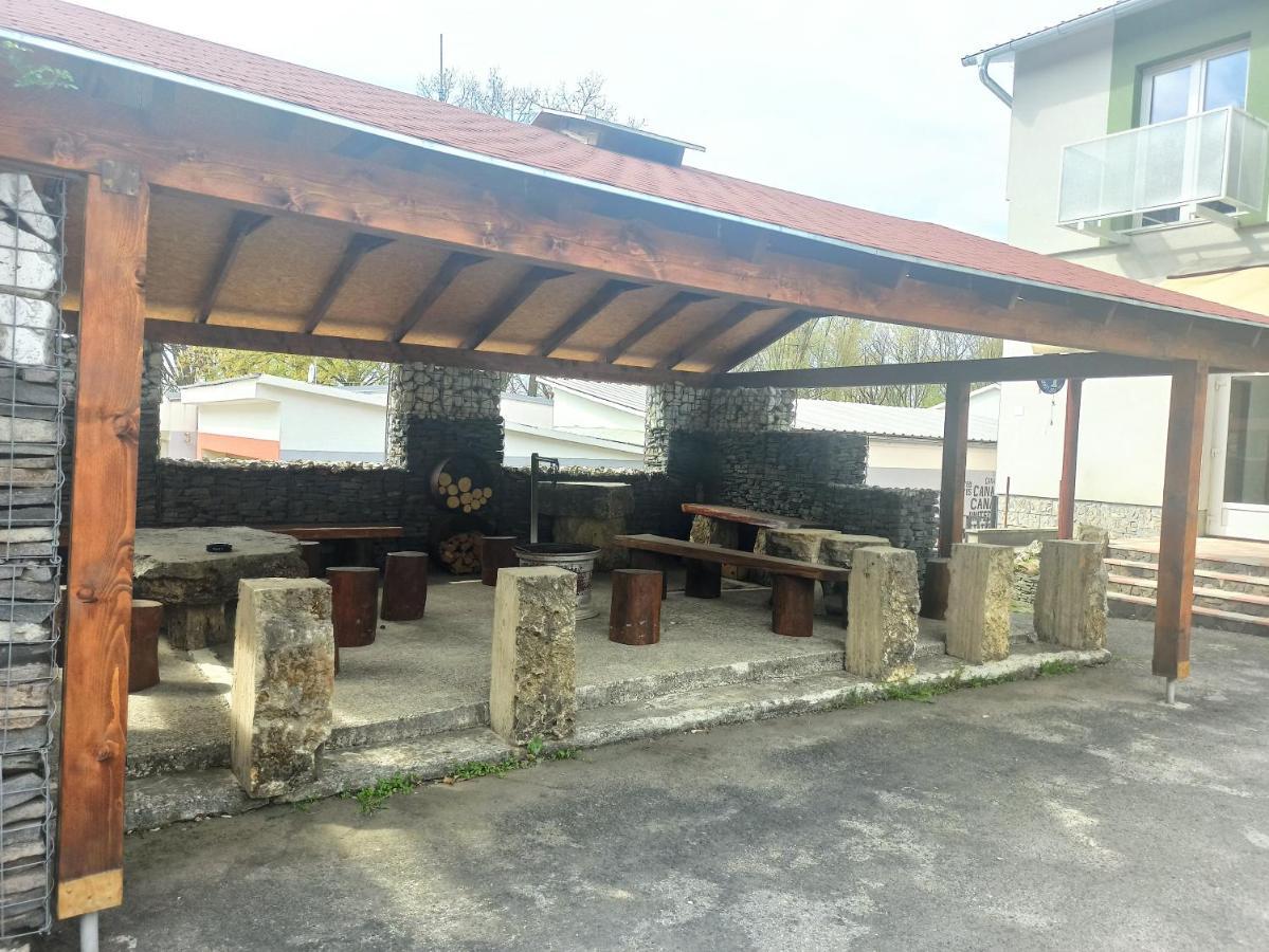 Volkovce Motel Sofer المظهر الخارجي الصورة